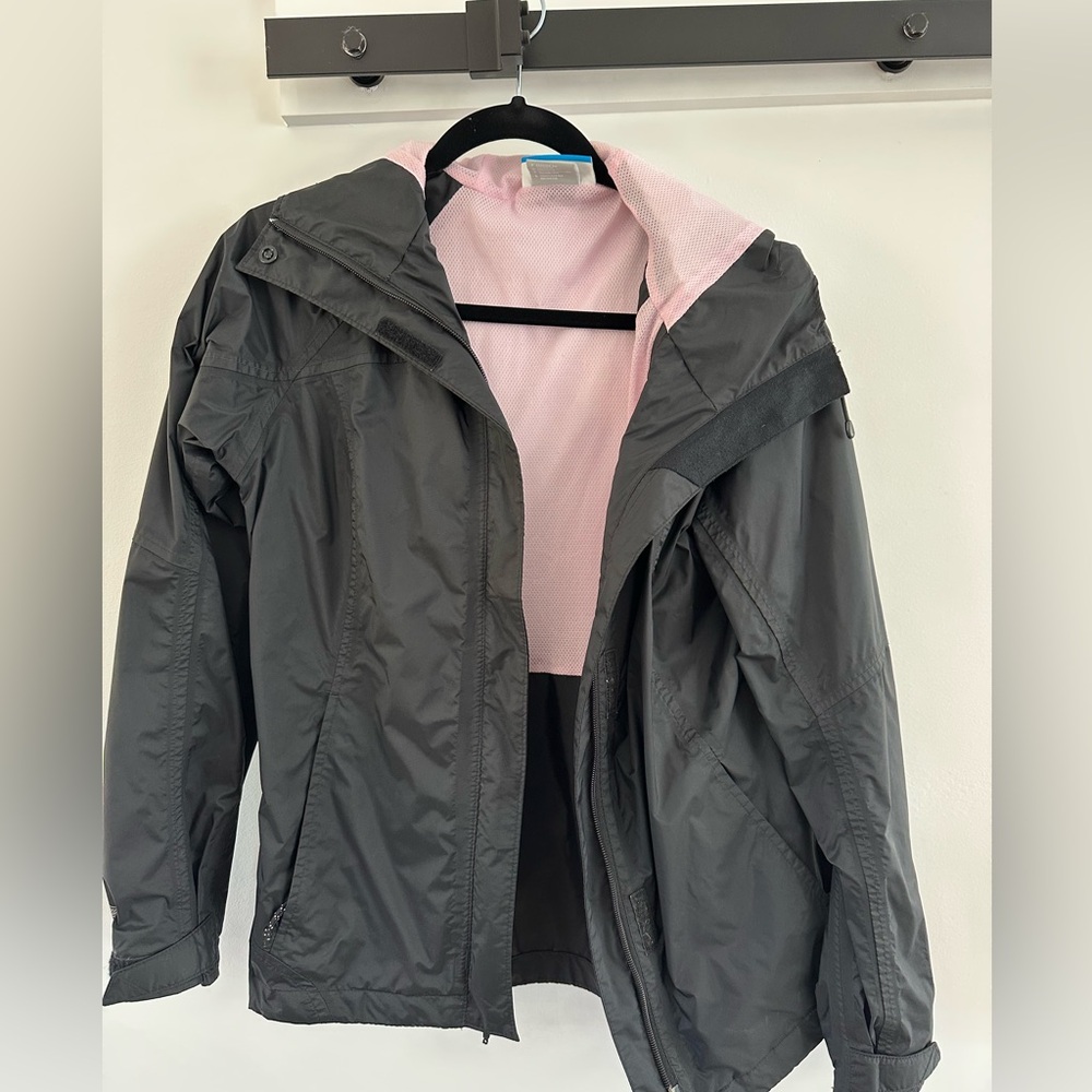 Columbia breast cancer awareness rain jacket
